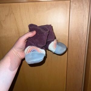 Nooks leather & wool baby booties